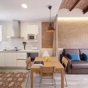Sagrada Familia Apartment Barcelona