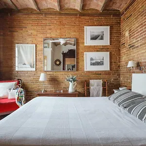 The Patio Apartment Barcelona